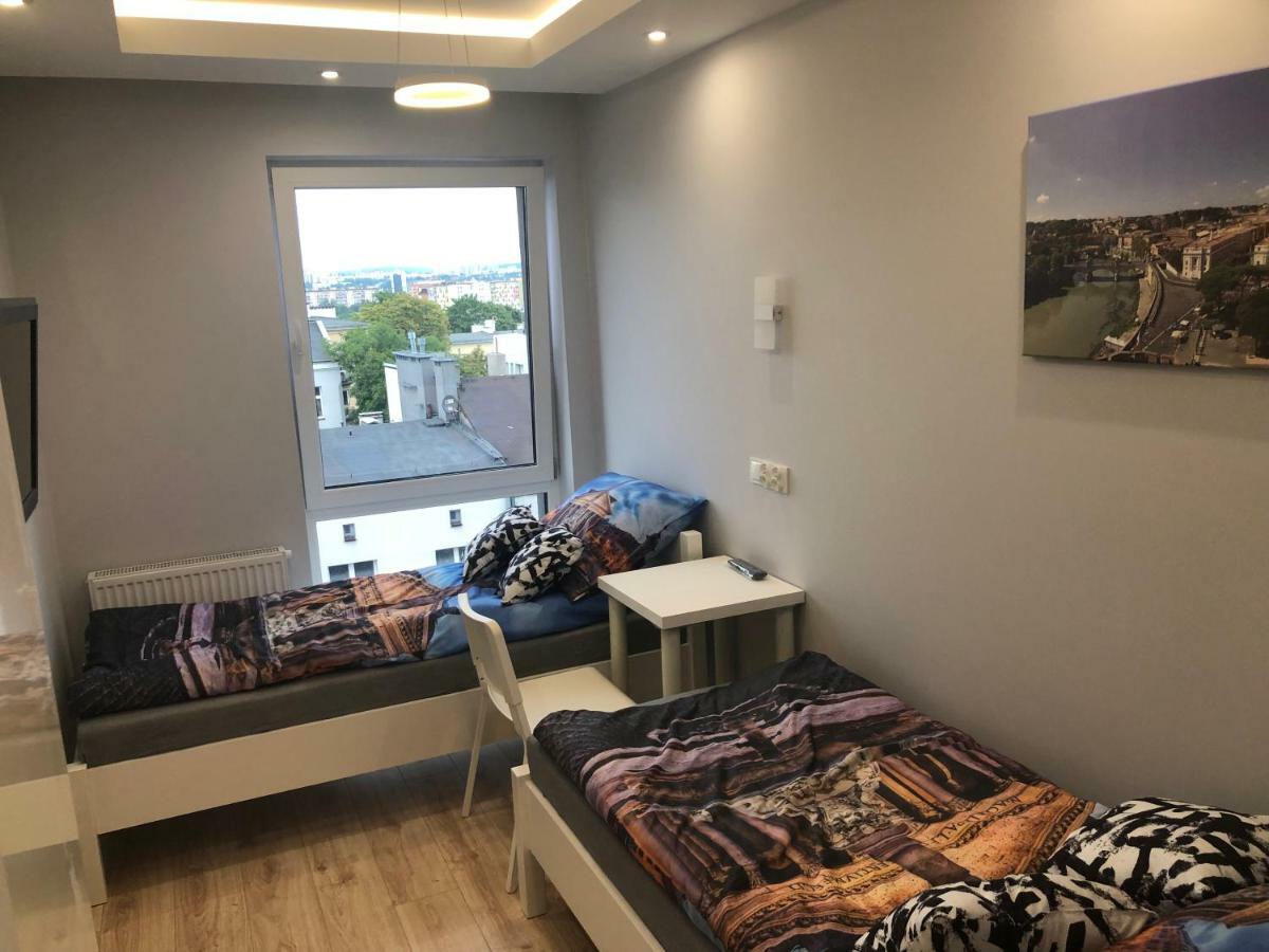 Klimatyzowany Apartament Roma Z Garazem Podziemnym Kielce Exterior foto
