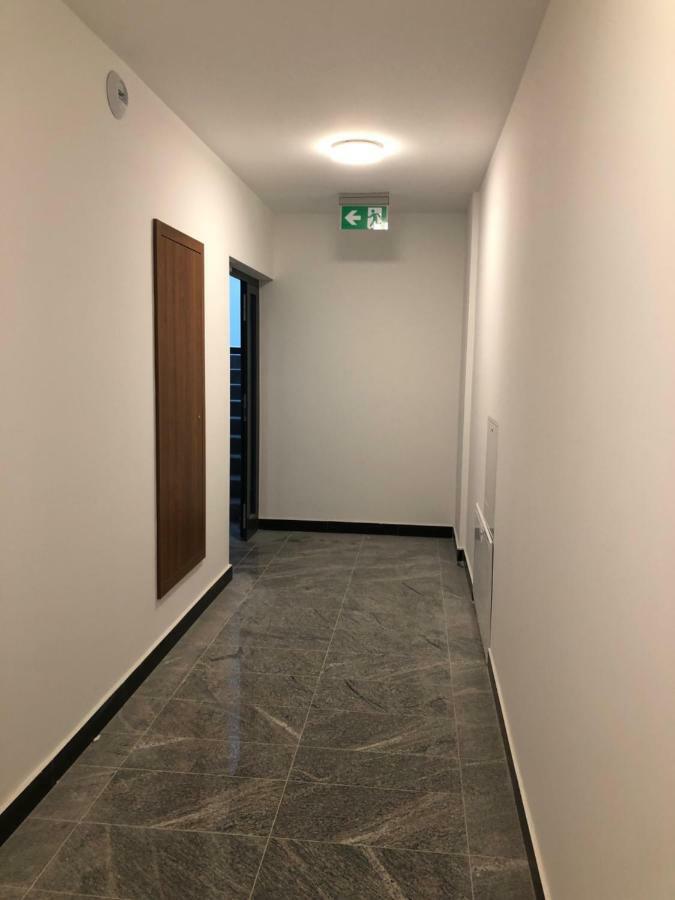 Klimatyzowany Apartament Roma Z Garazem Podziemnym Kielce Exterior foto